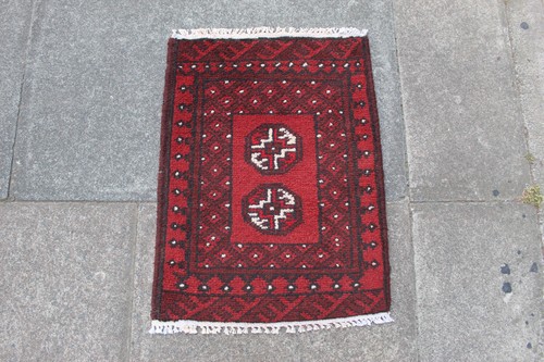Tapis oriental rouge fait - tapis,