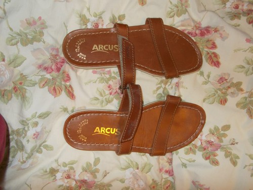 Nus pieds arcus marrons - 41,
