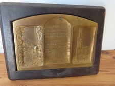 Plaque Commémorative Léon