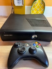Xbox 360 SLIM – 4Go – Avec