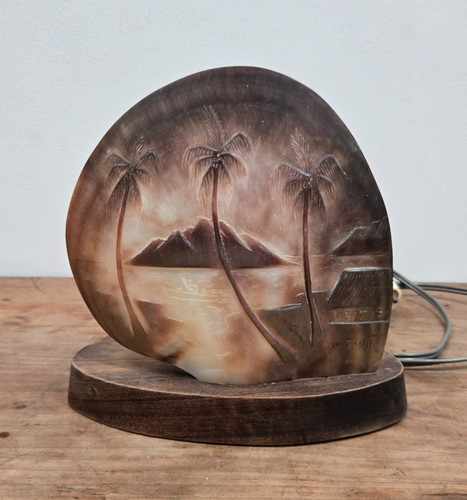 Lampe coquillages nacre bois