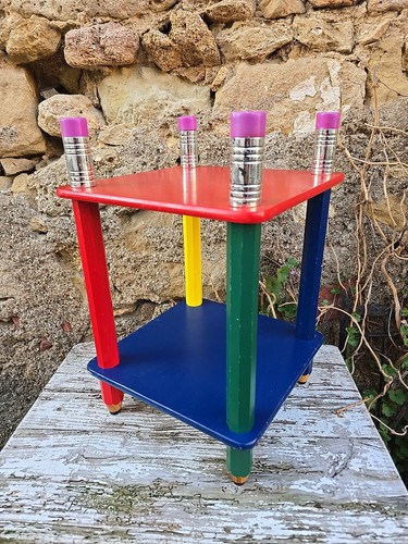 Pencil table shelf dlg - pencil,