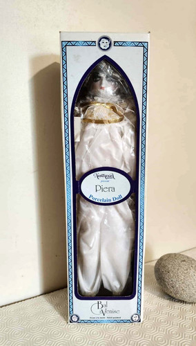 Poupée porcelaine doll - poupée,