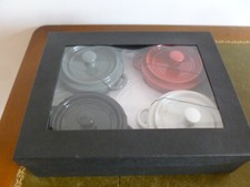 LOT NEUF 4 MINI COCOTTES EN