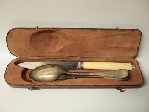 Ancien coffret couverts de - coffret,