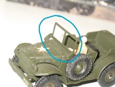 R36, DINKY TOYS pare brise