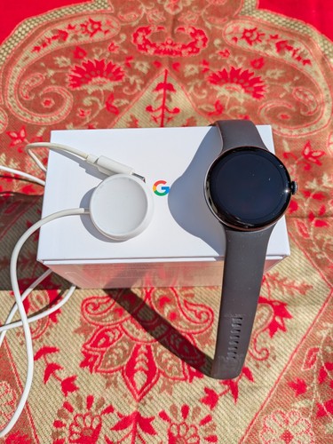 Google pixel watch avec - google,