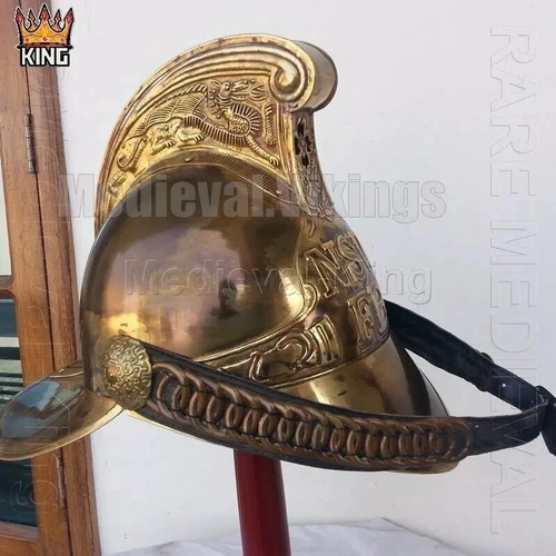 Ancien casque pompier en - ancien, de