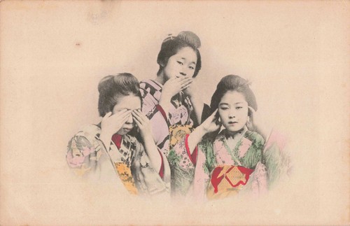 Cpa asie japon trois - japon, jeunes