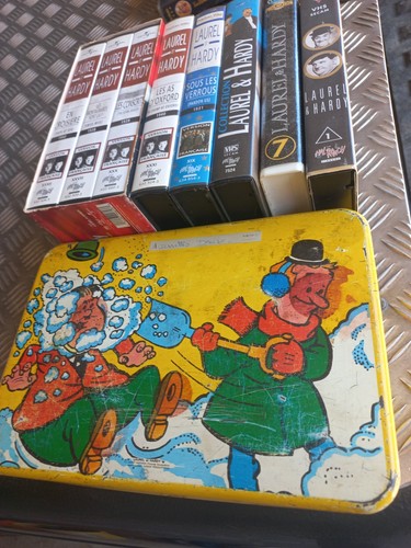 Lot vhs boite - vhs, métal