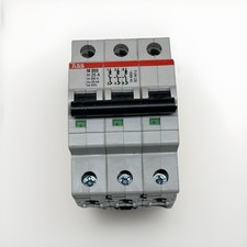 Disjoncteur magnétique ABB M203 – 3 P, 25 A, 25 kA (3 modules) – Très bon état