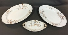 Lot 3 anciens plats service de