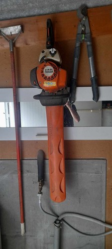 Taille haie thermique - haie, stihl