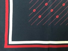 Carré Gucci Paris authentique