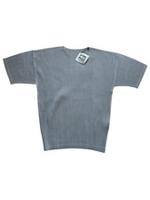 T shirt HOMME PLISSÉ Issey Miyake manches courtes gris taille 2 (M)