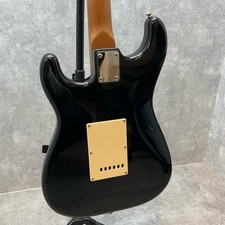 Guitare basse électrique