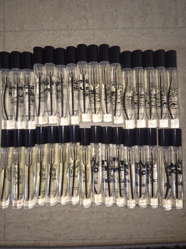 Lot parfums - de,