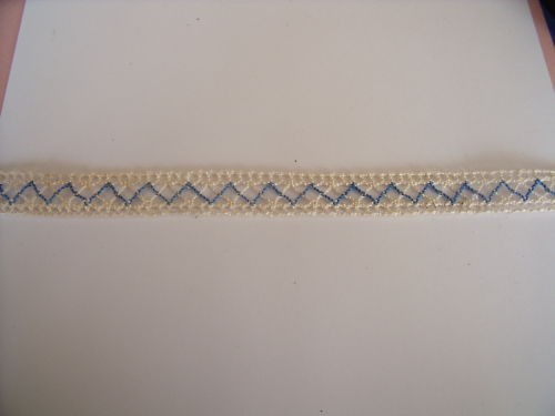 143 magnifique dentelle - ,
