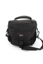 Sac Lowepro Nova 170 AW - Très bon état