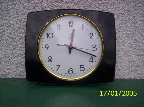 Horloge pendule formica noire - formica,