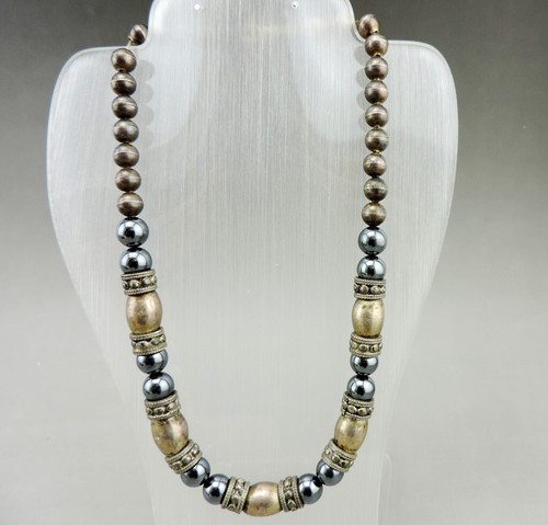 Ancien collier ethnique