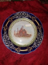 Rare Assiette En Porcelaine