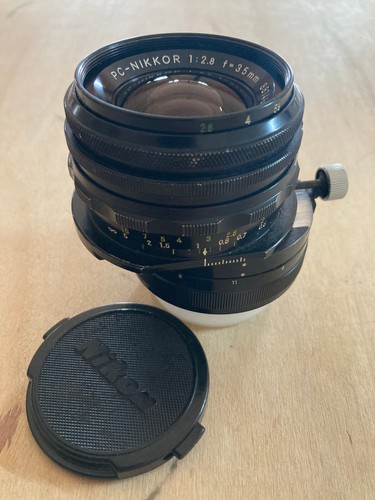 Nikon nikkor 35mm - pc-nikkor, f/2.8