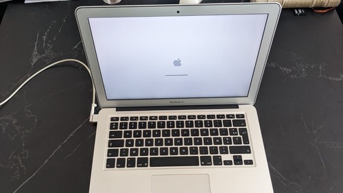 Apple macbook air - apple,