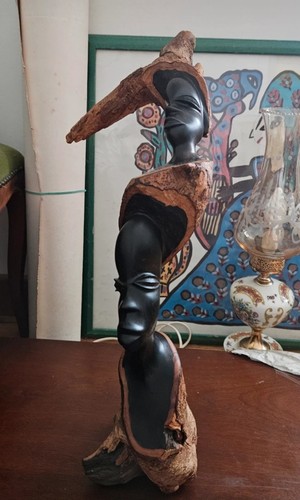 Sculpture africaine sur racine - sculpture,
