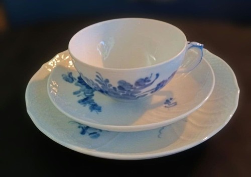 Ensemble assiettes soucoupes - ensemble,
