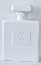 CHANEL N°5 FACTICE GEANT TRES