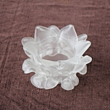 Tulipe en verre moulé pressé