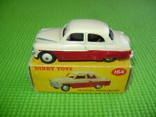 DINKY TOYS 164 VAUXHALL CRESTA