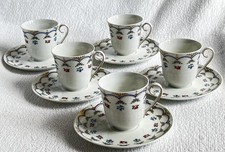5 TASSES A CAFE PORCELAINE DE