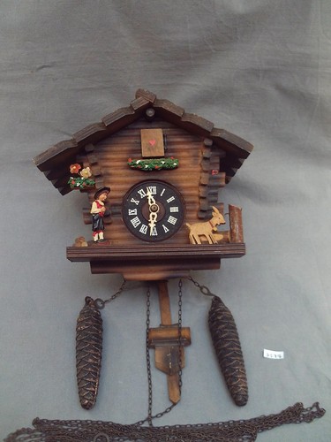 Ancienne horloge coucou