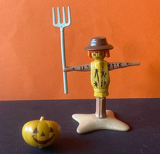 PLAYMOBIL - HALLOWEEN - SCARECROW WITH PUMPKIN -