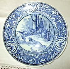 Ancienne Assiette en faïence Royal Sphinx Maastricht Delfts décor chasse chien
