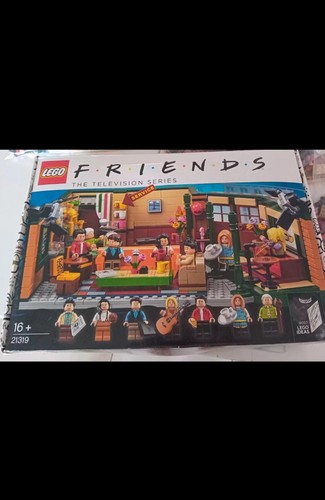 Lego ideas 21319 - :, central