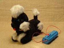 Ancien jouet mécanique chien