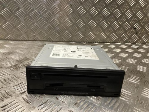 Chargeur volkswagen golf - cd,