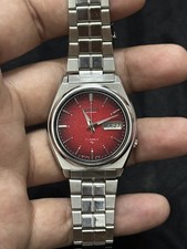 Seiko Automatic 17 Jewels Crimson Red Dial Japan Men's Watch Cal.7009