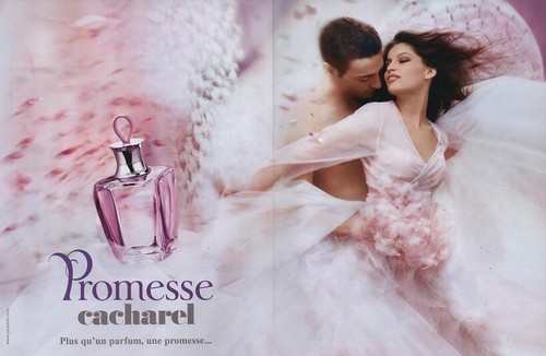 Publicité papier parfum - publicité,
