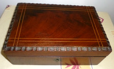 Ancienne Boîte en bois, à