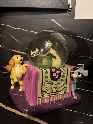 Snowglobe lady and - lady,