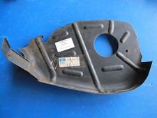 Tôle de protection avant pour