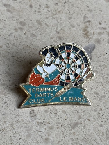 Pin terminus darts club - pin’s,
