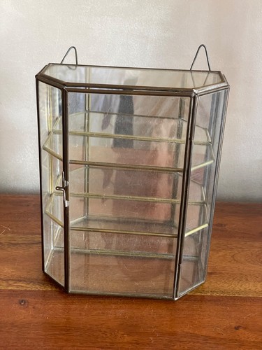 Petite vitrine poser en - petite,
