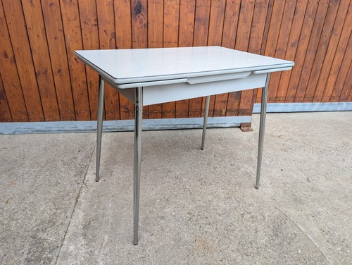 Table manger vintage - table,