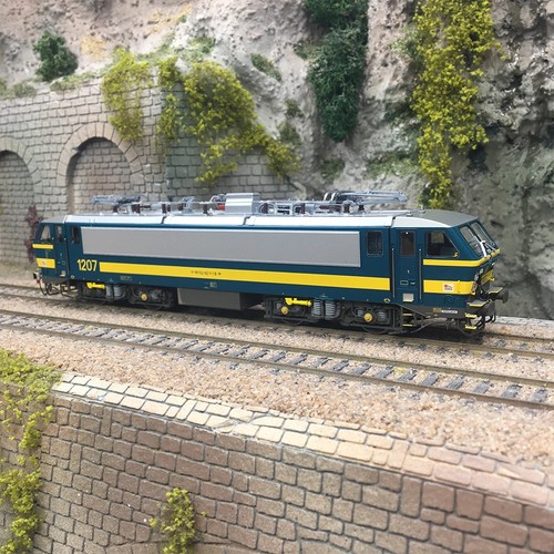Locomotive électrique airco - locomotive,