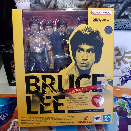 Bruce lee figurine h - bruce,